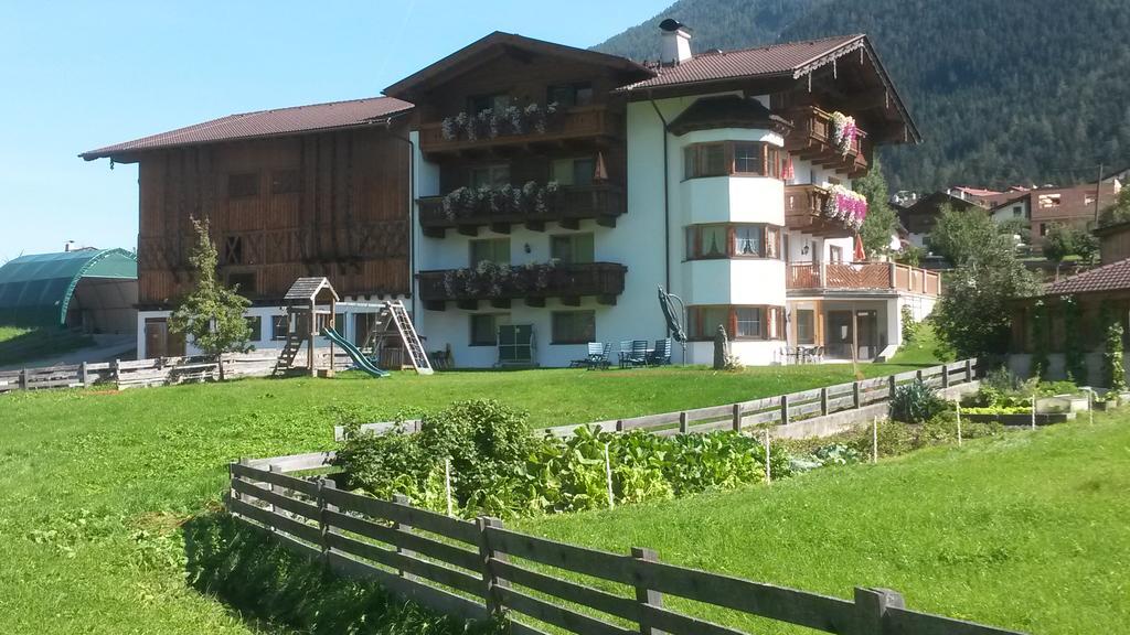 Jedelerhof Apartment Neustift im Stubaital Exterior photo